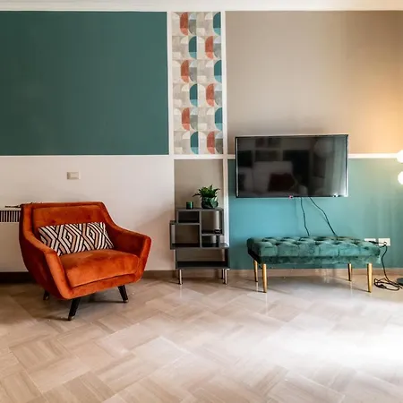 Colorful In Riva Di Reno By Wonderful Italy * ボローニャ