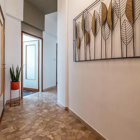 Colorful In Riva Di Reno By Wonderful Italy Apartman *